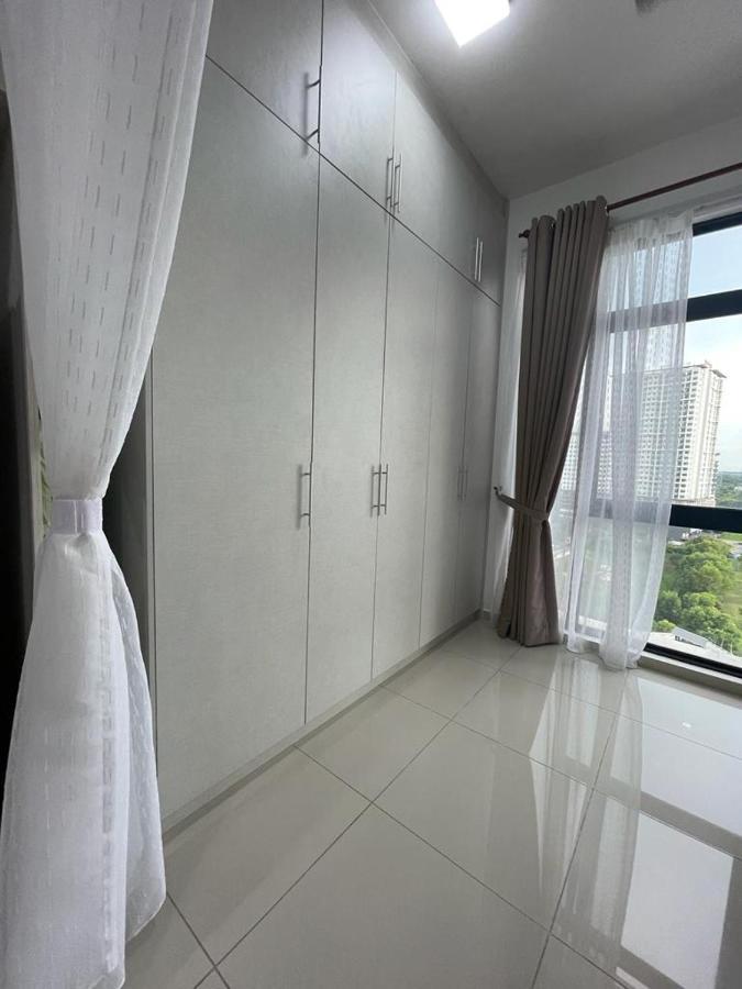 Kyra Homestay Centrus Soho Cyberjaya *Wifi And Pool* Εξωτερικό φωτογραφία
